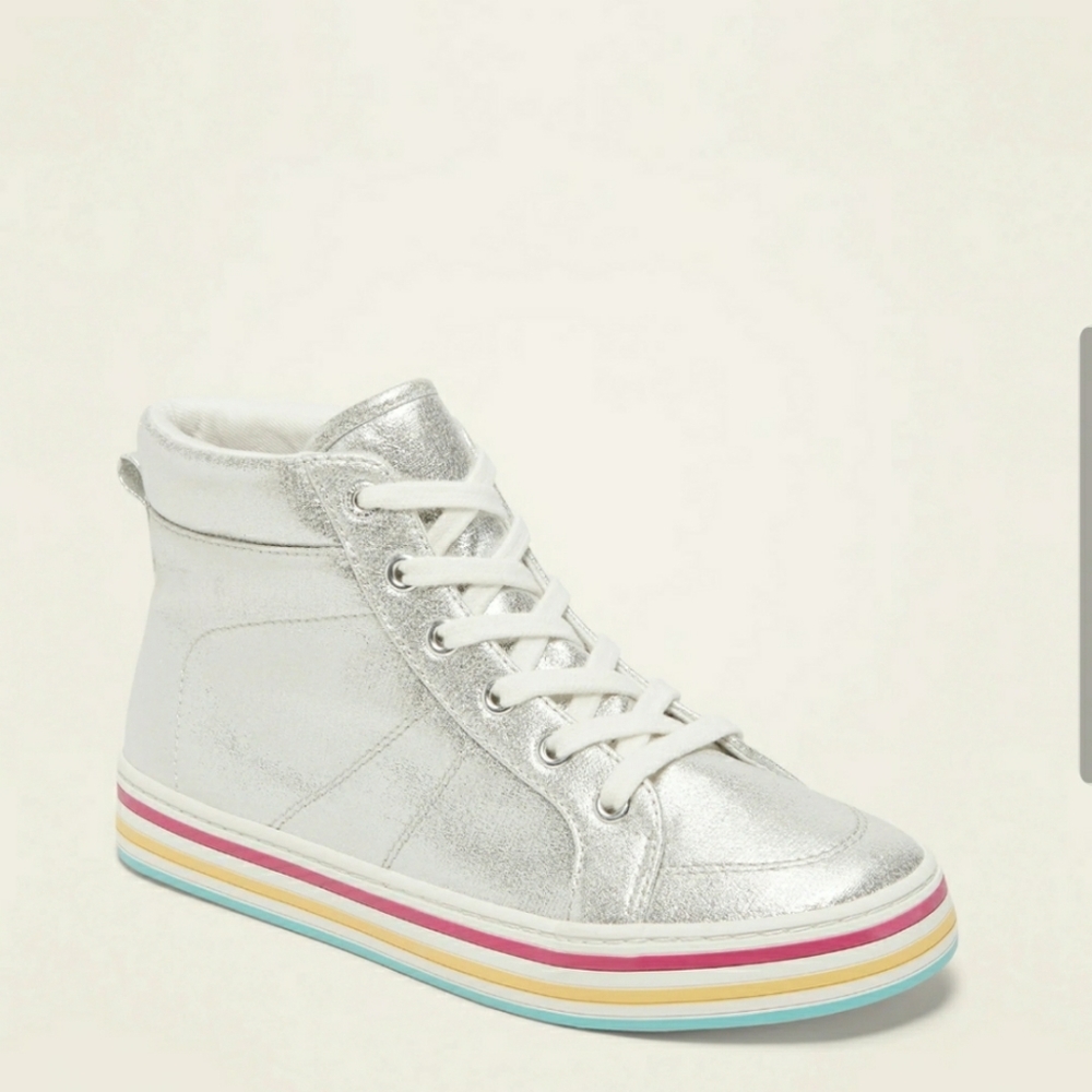 NEW Girls Metallic High Top Shoes